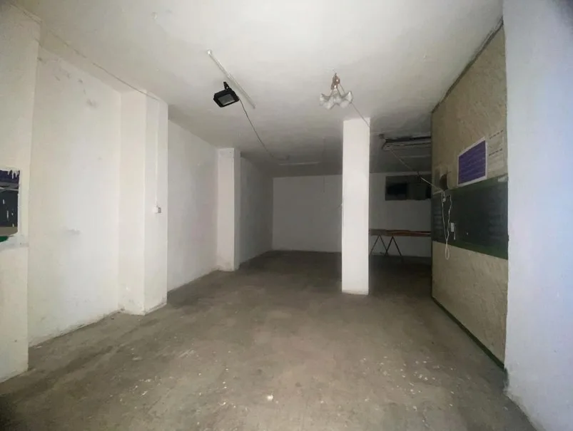 Warehouse for sale in Verdun — الصورة 4