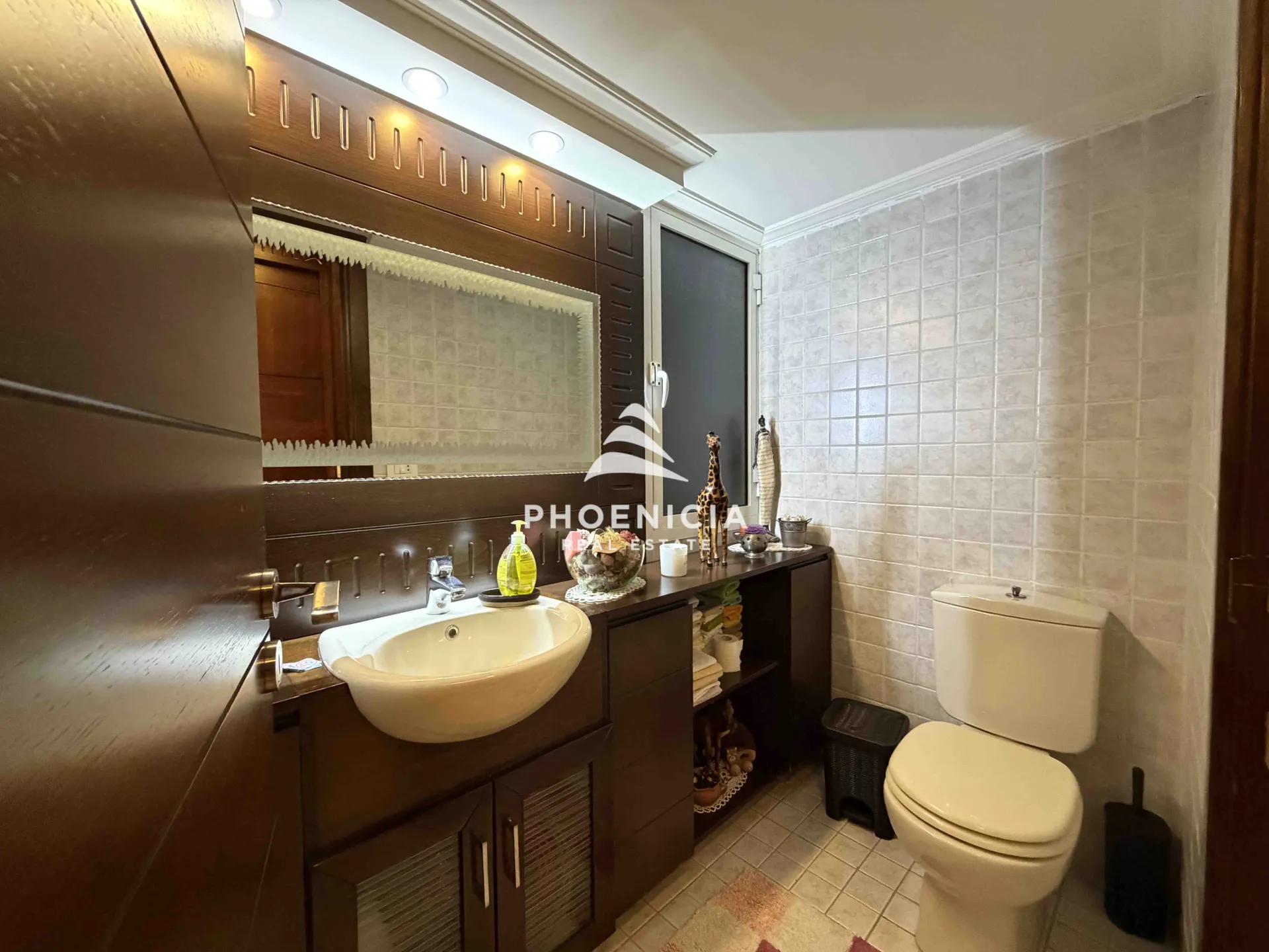 Apartment for sale in Jbeil District, Jbeil, Lebanon — الصورة 15