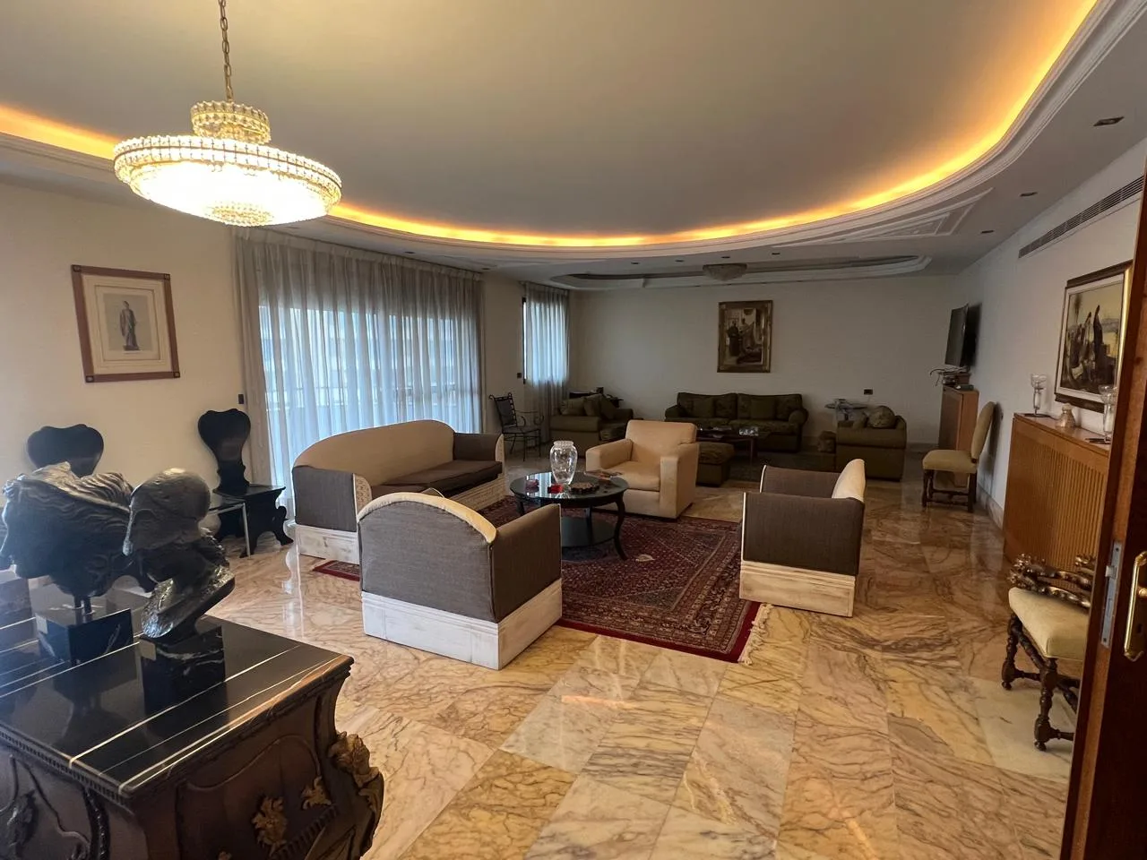 Duplex for Sale in Ramlet El Bayda, Beirut, Lebanon — الصورة 7