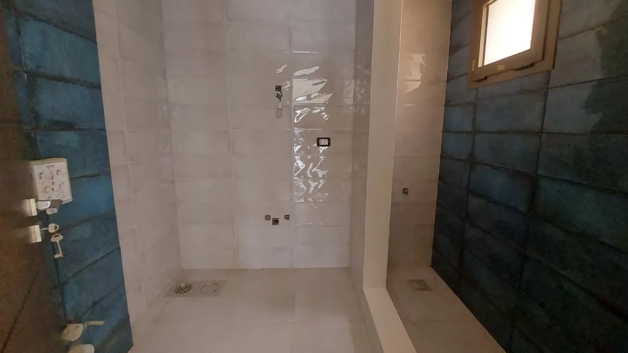 Apartment for Sale in Halat, Lebanon — الصورة 7