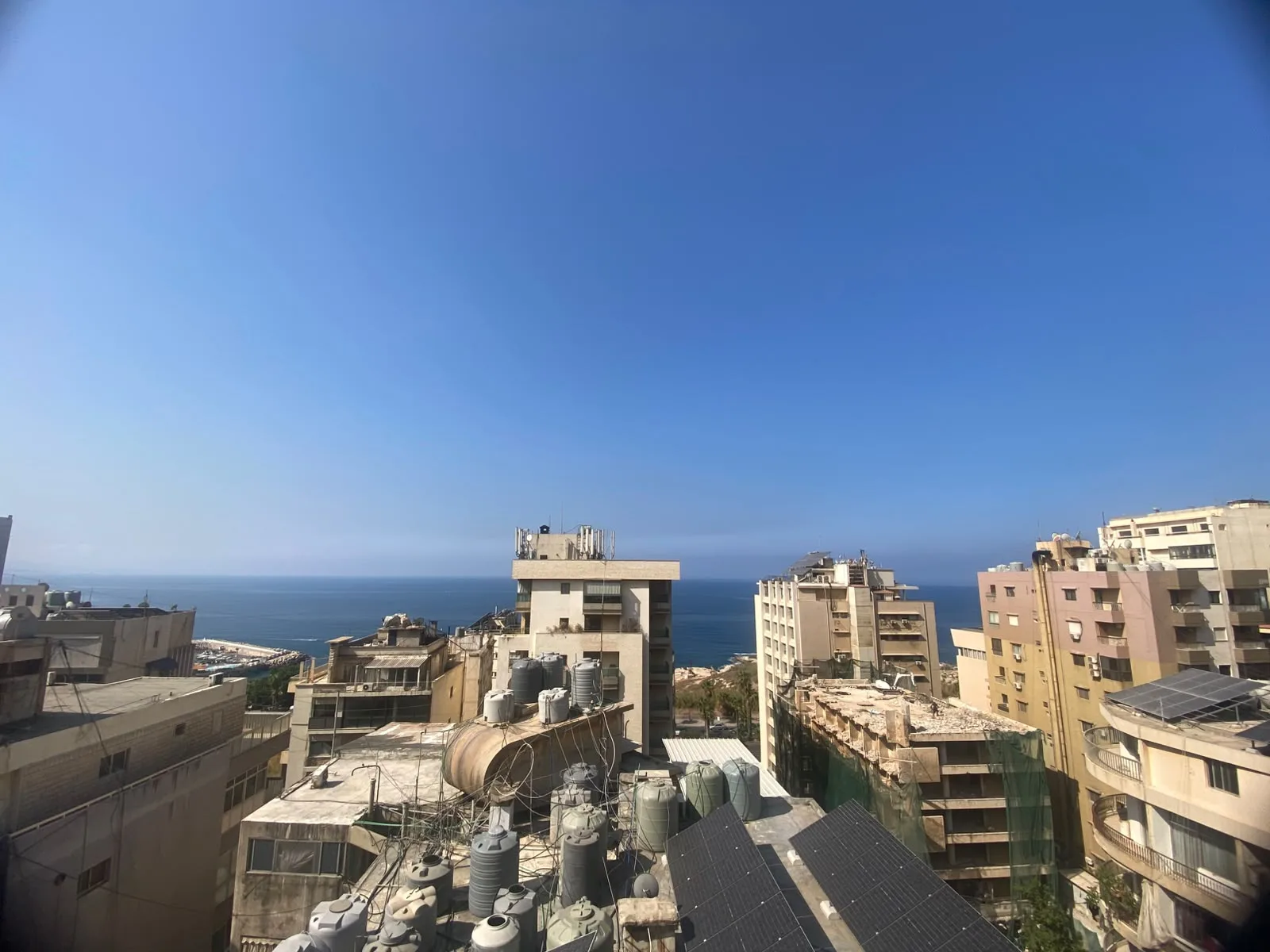 Apartment for Rent in Raoucheh — الصورة 4