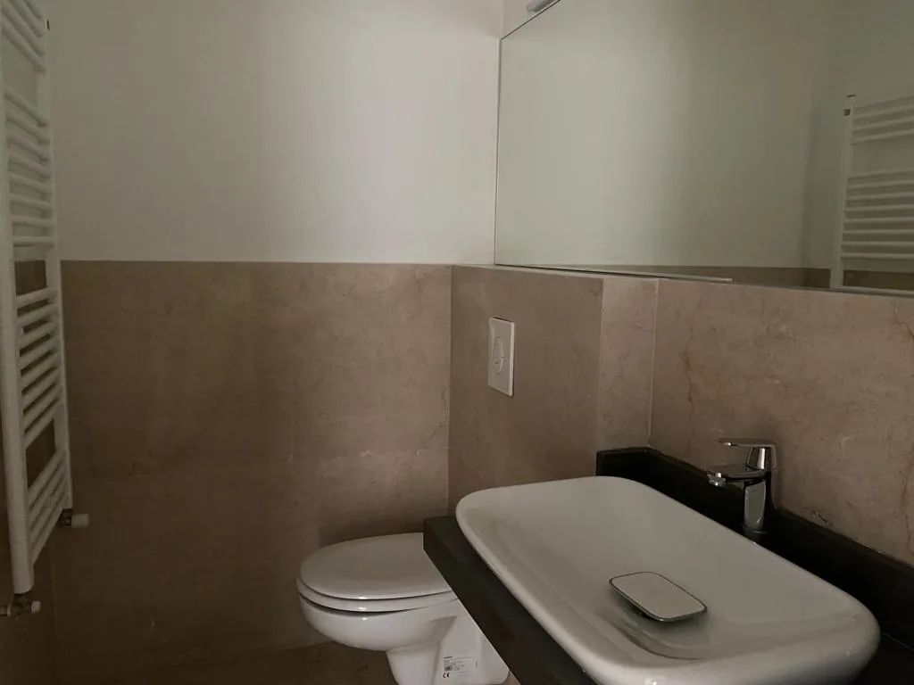Apartment for Sale in Gemmayzeh, Beirut, Lebanon — الصورة 8