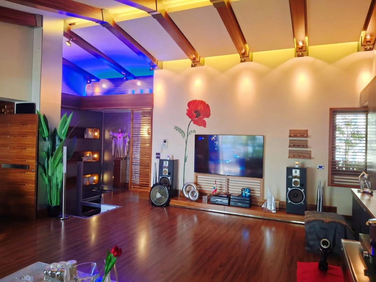 Duplex for Sale in Haret Sakher — الصورة 3
