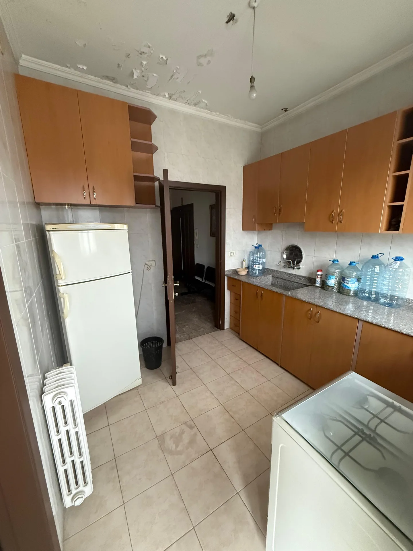 Office for sale in Sad El Baouchriyeh — الصورة 8