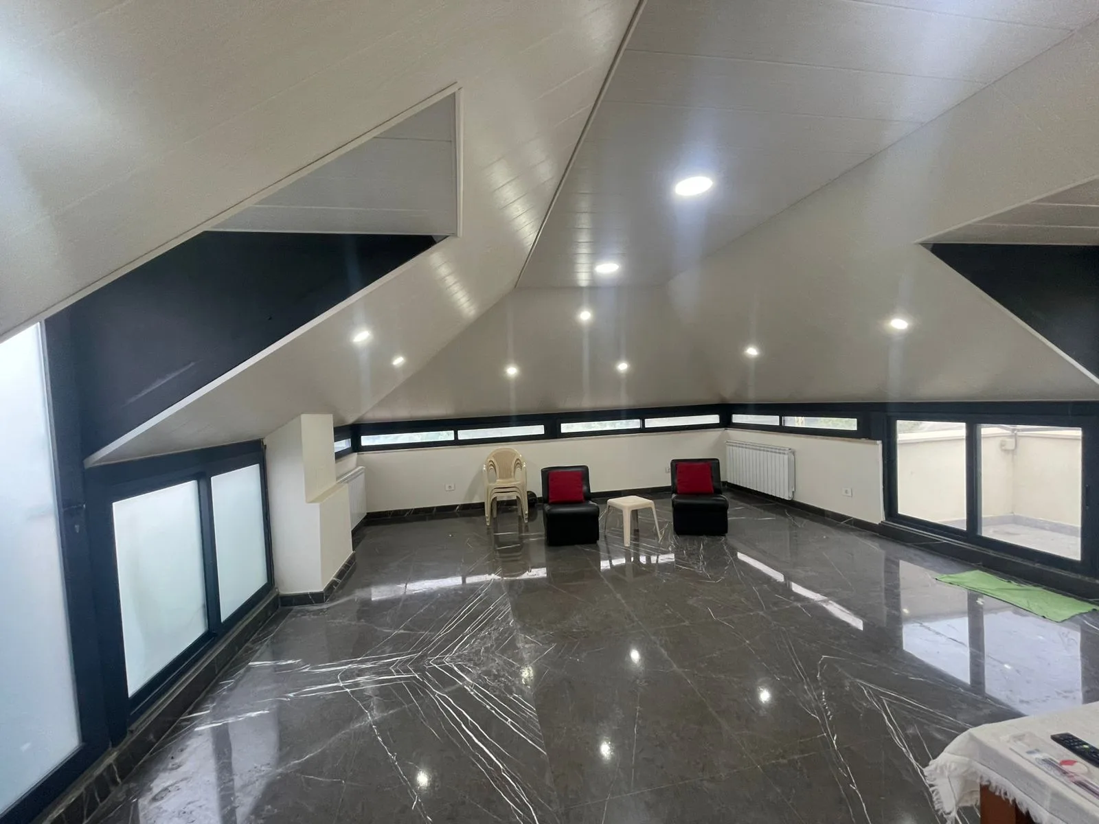 Villa for Sale in Aley — الصورة 9