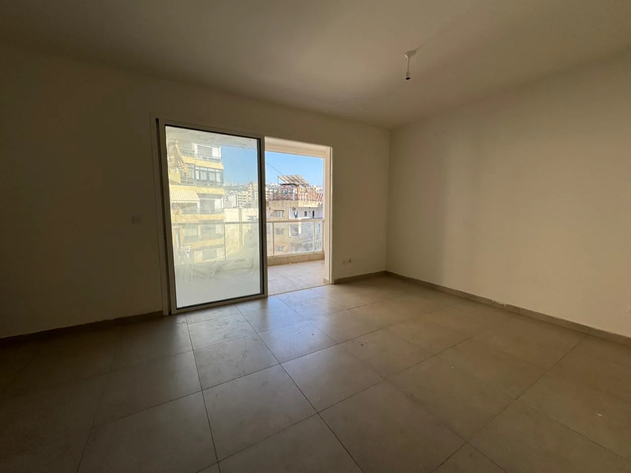 Apartment for Sale in Dekwaneh — الصورة 6