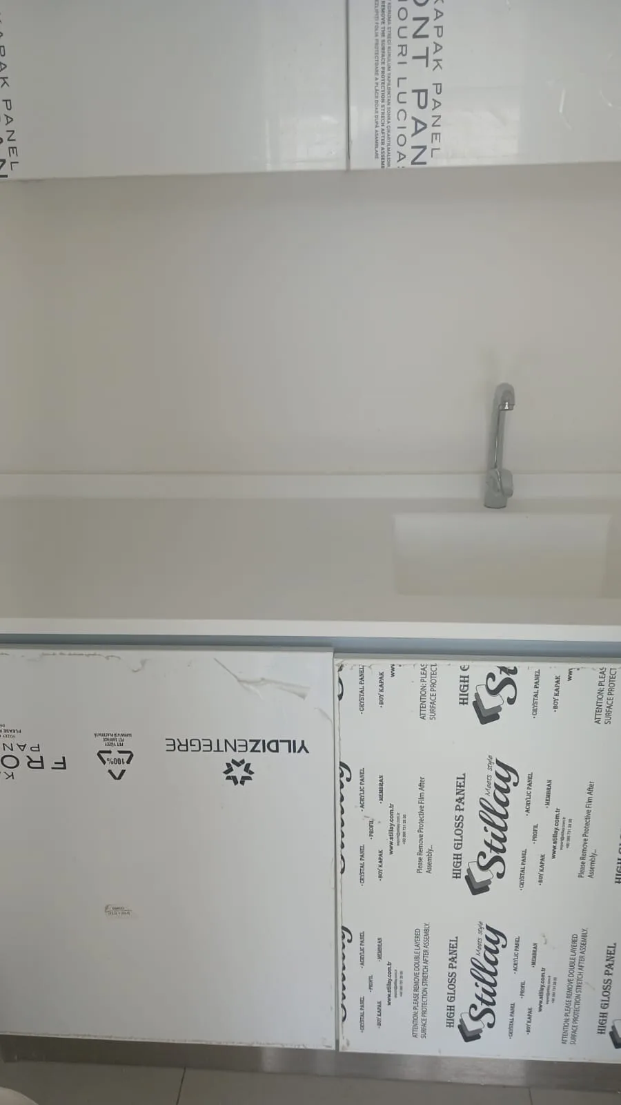Office for rent in Dekwaneh — الصورة 6