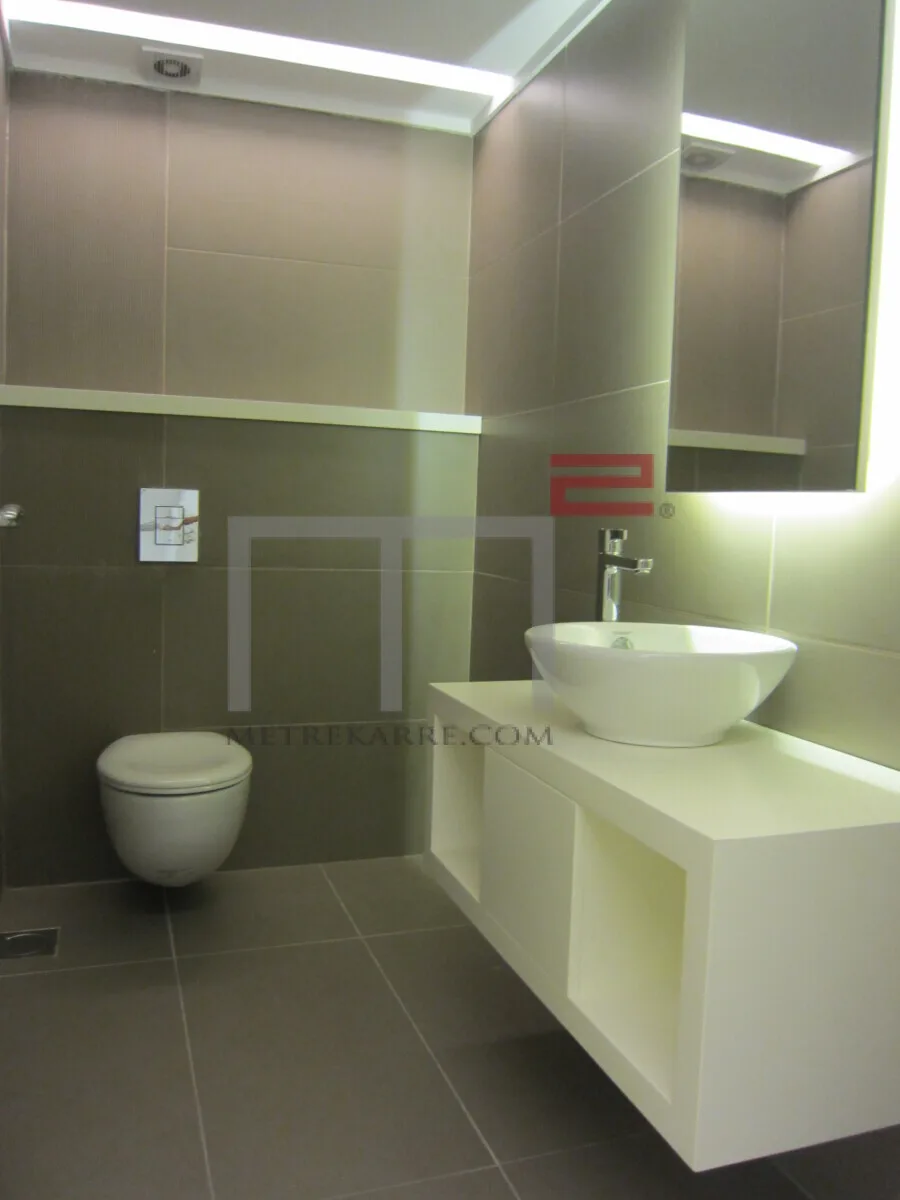 Office for Rent in Achrafieh — الصورة 3