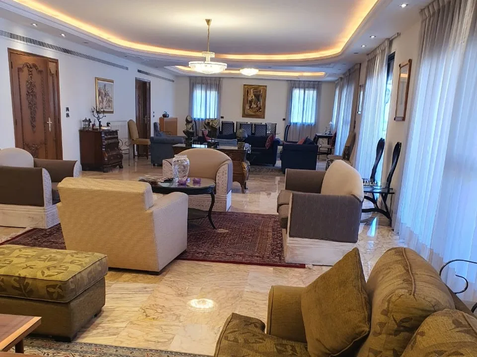 Duplex for Sale in Ramlet El Bayda, Beirut, Lebanon — الصورة 4