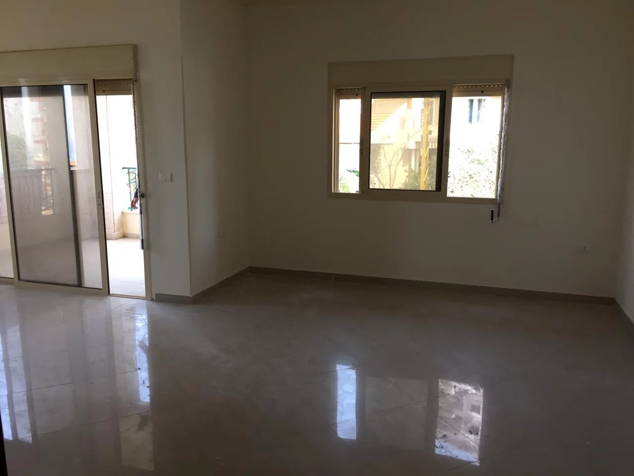 Apartment for Sale in Basbina, Lebanon — الصورة 5