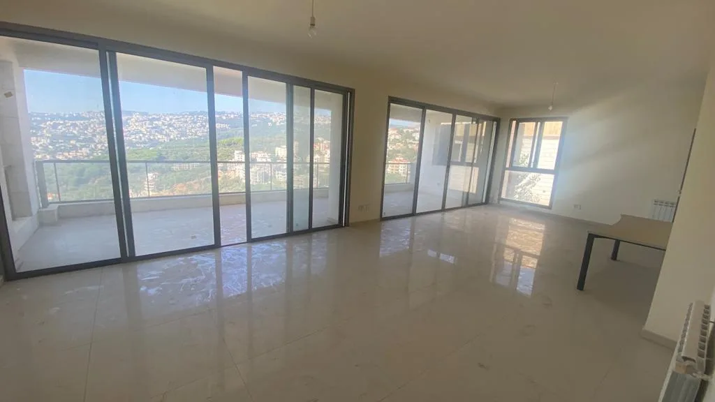 Apartment for Sale in Mazraat Yachoua, Lebanon