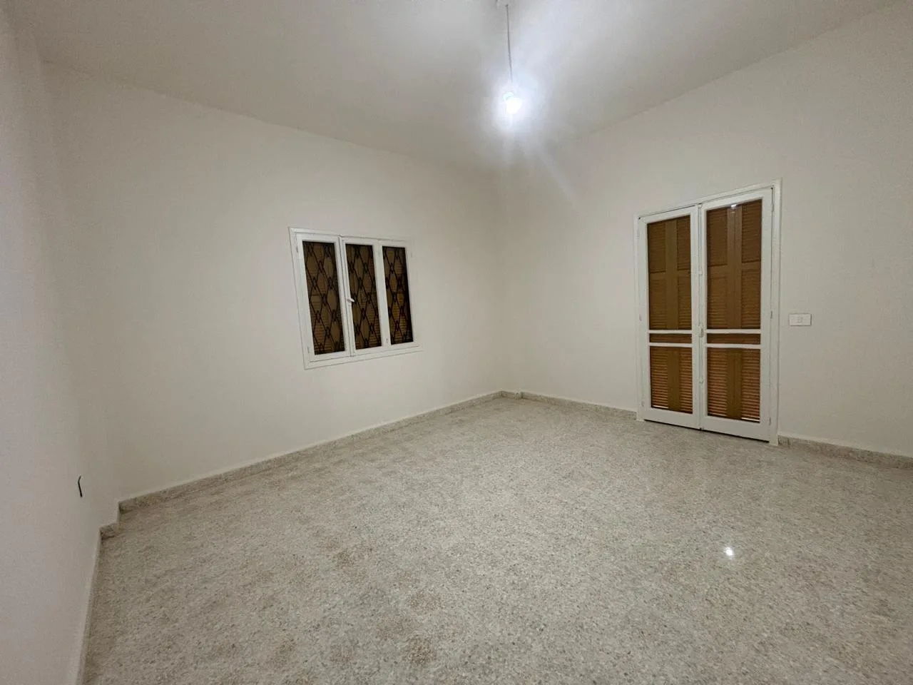 Apartment for Rent in Badaro — الصورة 7