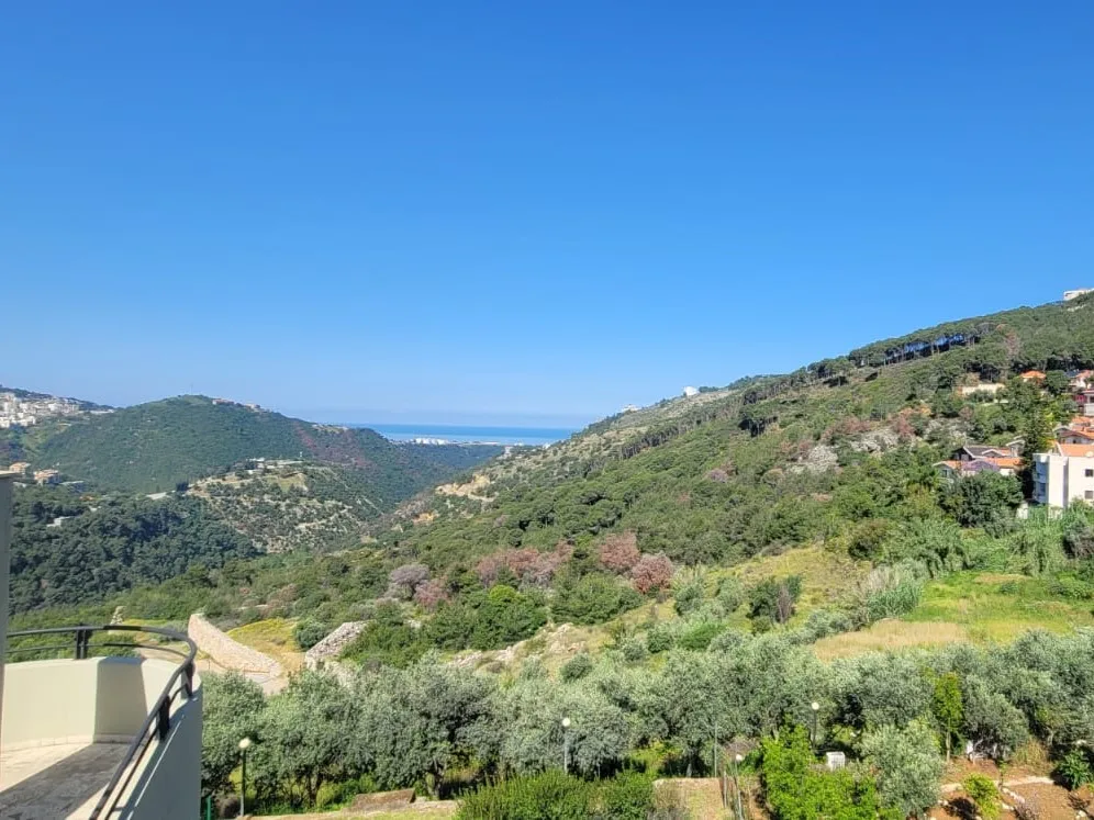 Chalet for sale in Jeita — الصورة 5