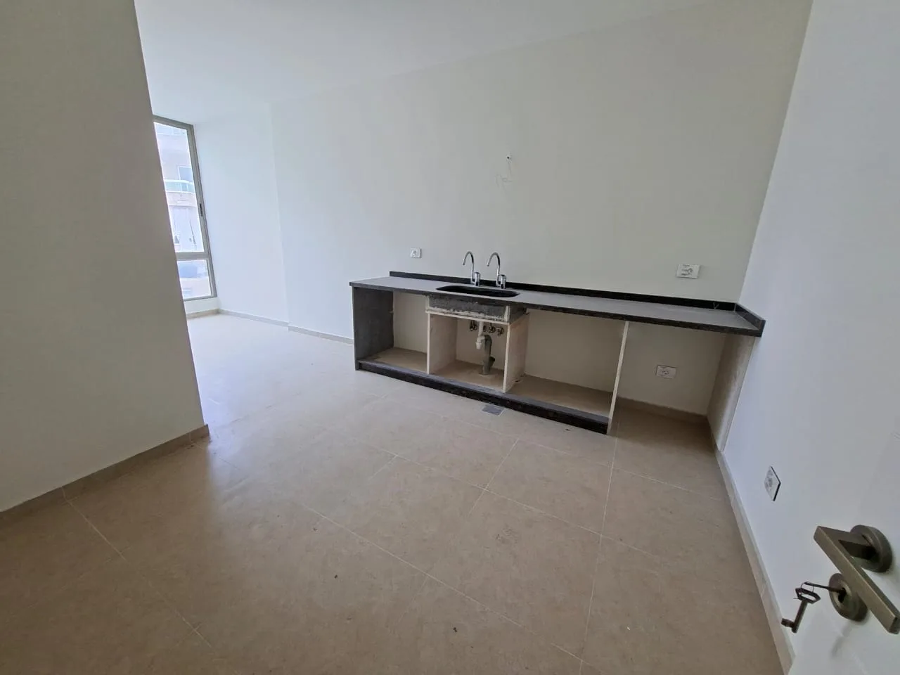 Apartment for Sale in Blat — الصورة 3