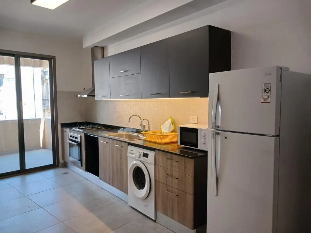 Apartment for Sale in Gemmayzeh, Beirut, Lebanon — الصورة 4