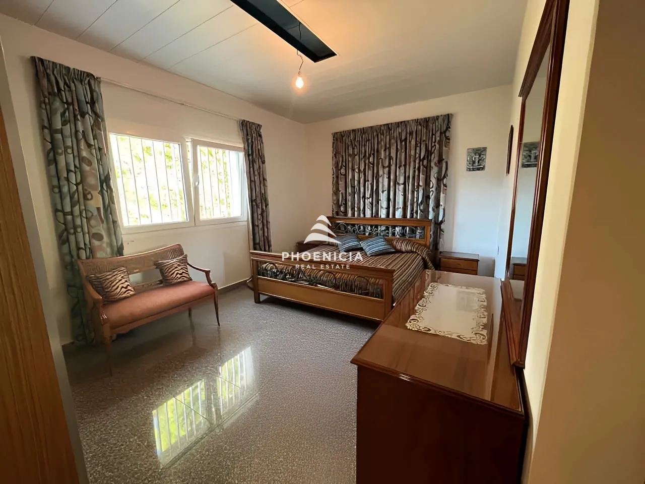 House for sale in Kfardebian — الصورة 19