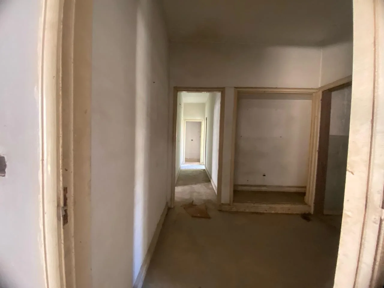 Building for Sale in Achrafieh — الصورة 3