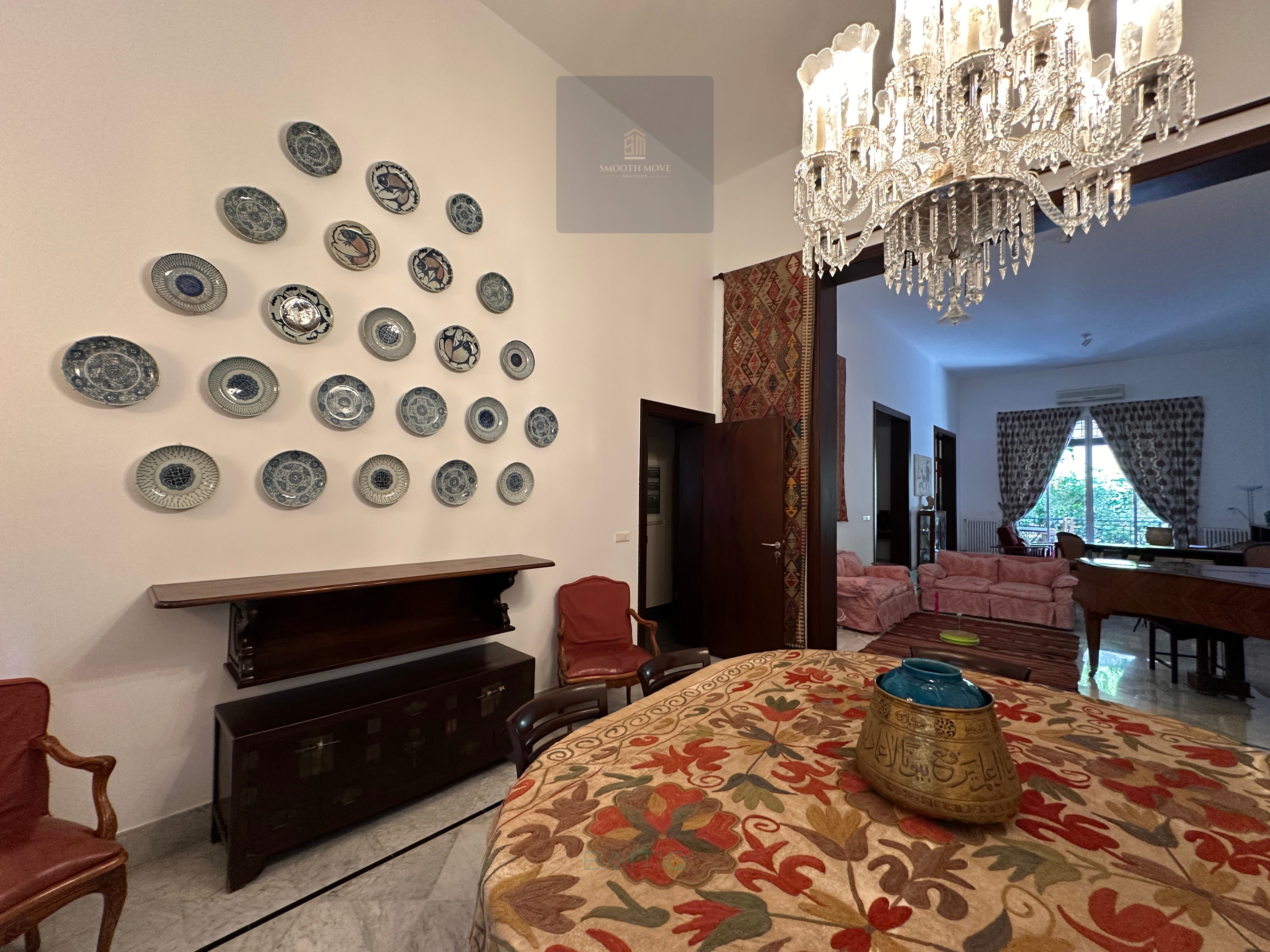 Charming Ground-Floor Apartment With Private Garden for Rent in Carré d’Or Achrafieh — الصورة 7