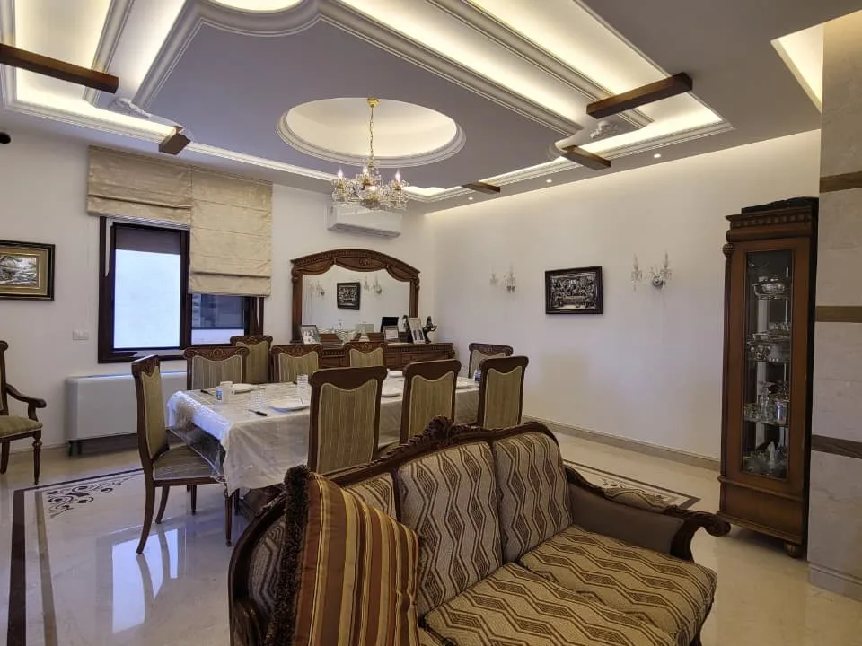 Building for Sale in Zahlé — الصورة 5