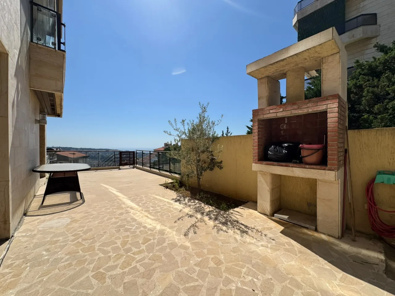 Duplex for Sale in Montiverdi