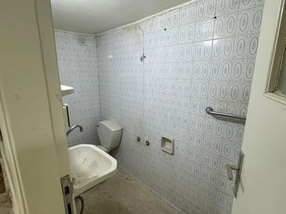 Shop for rent in Remeil — photo 6