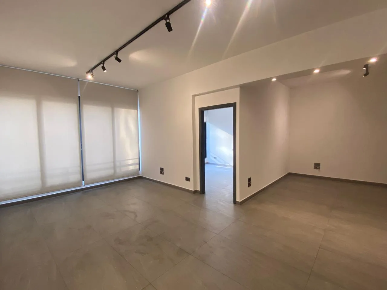 Office for rent in Badaro