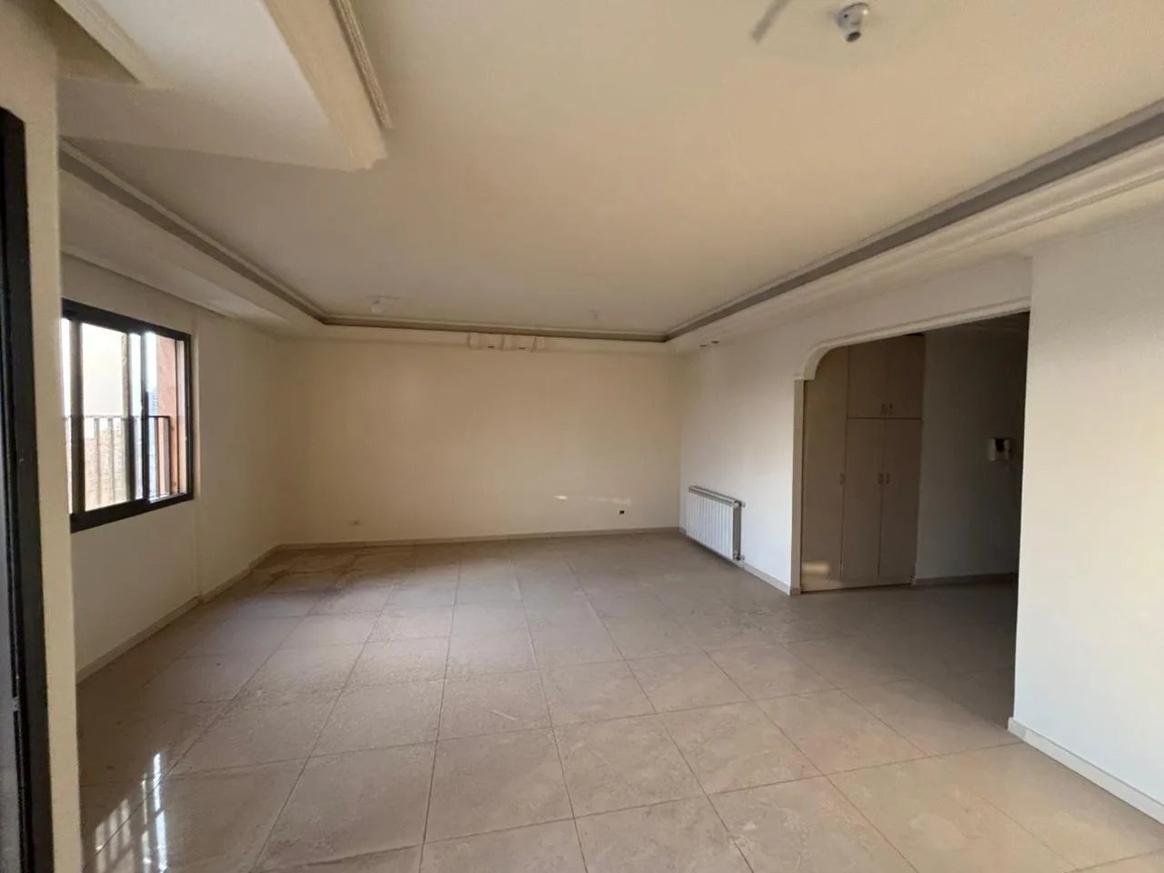 Apartment for sale in Jal El Dib, Lebanon — الصورة 3
