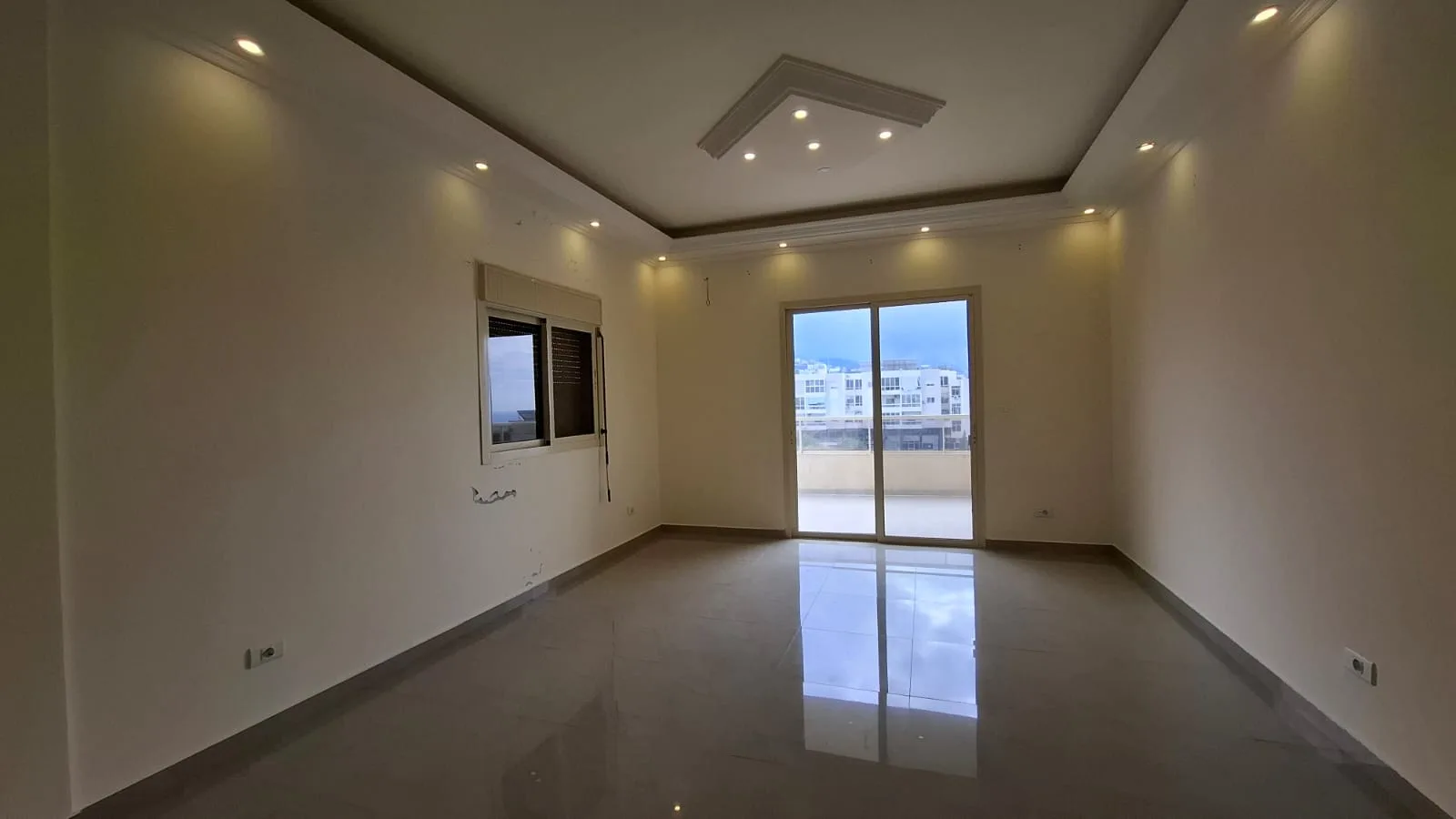 Apartment for Rent in Habboub