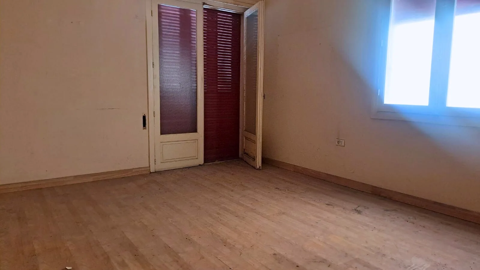 Office for rent in Sanayeh, Beirut, Lebanon — photo 7