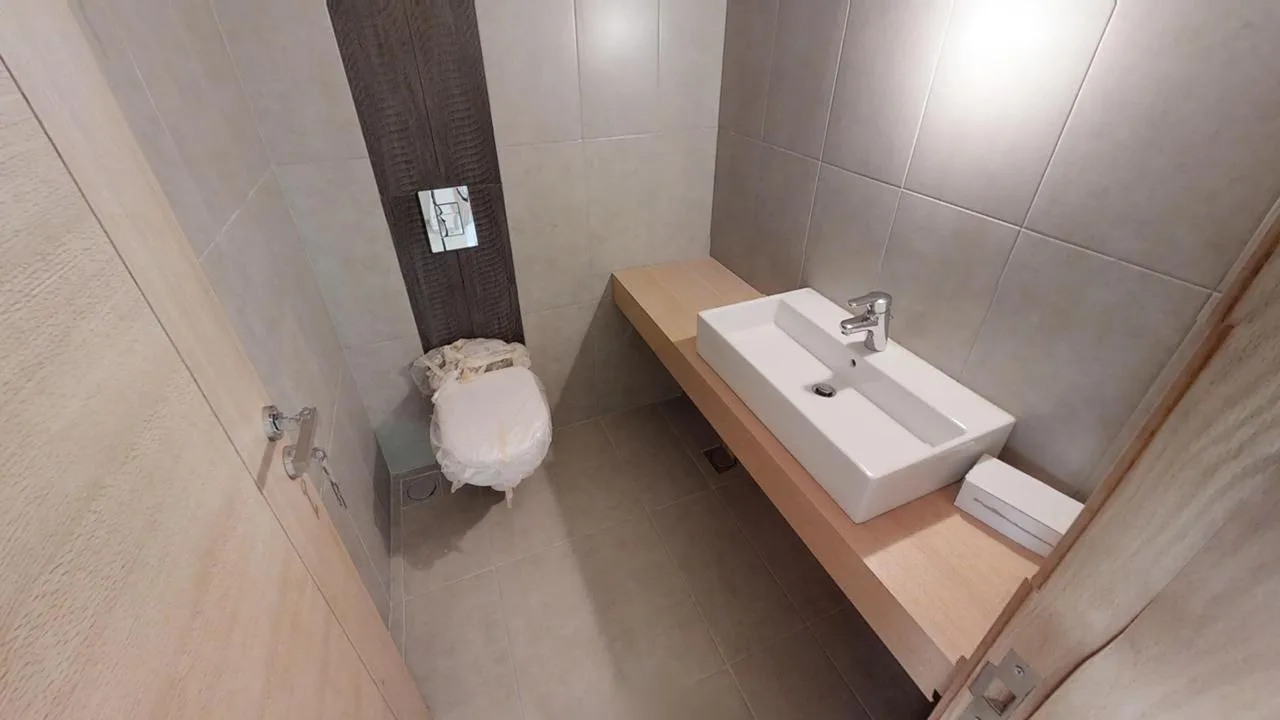 Apartment for Sale in Kfar Hbab, Lebanon — الصورة 6