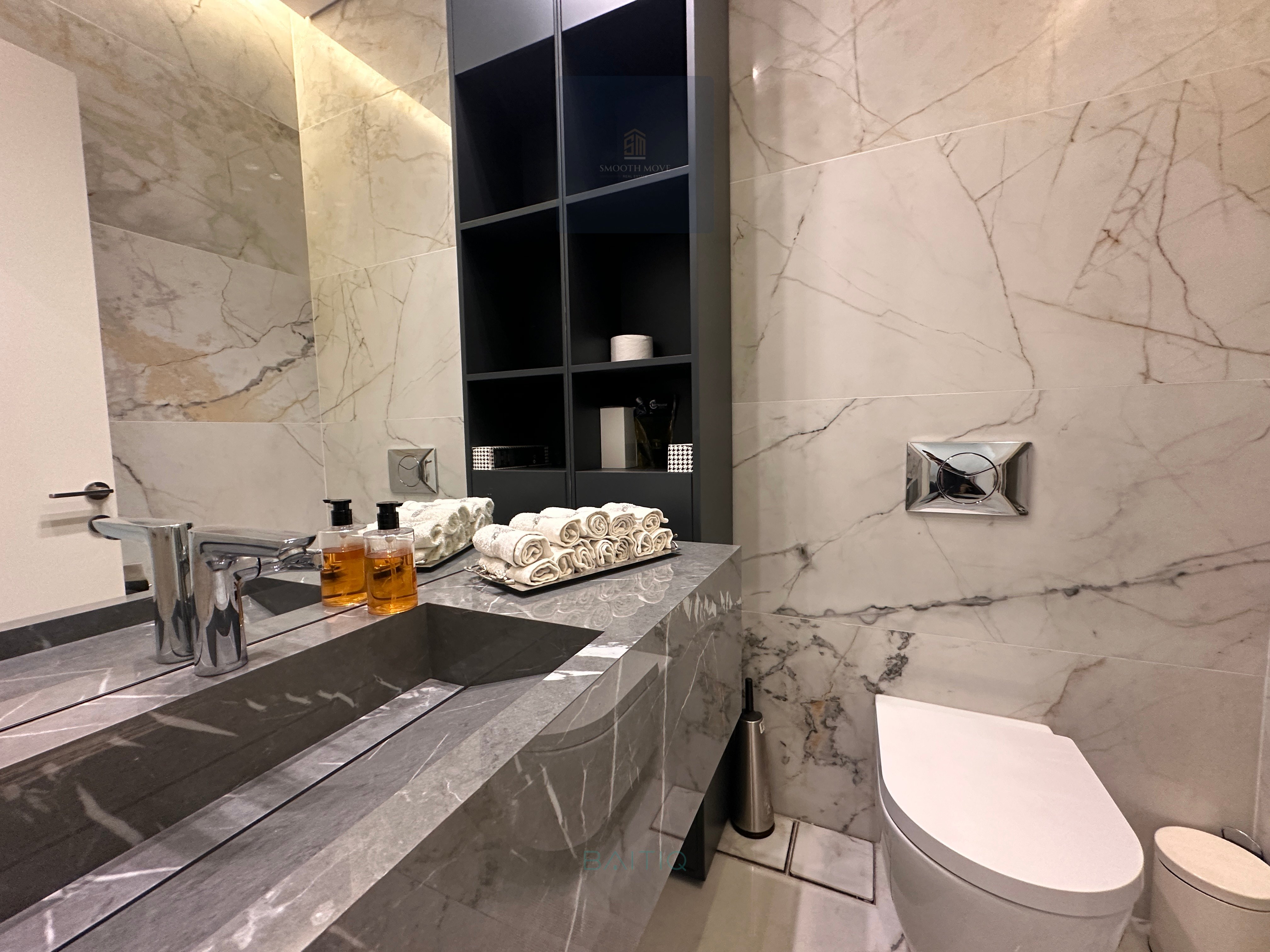 Beautiful 4 Bedroom Apartment for Sale in Saifi, Beirut — الصورة 16