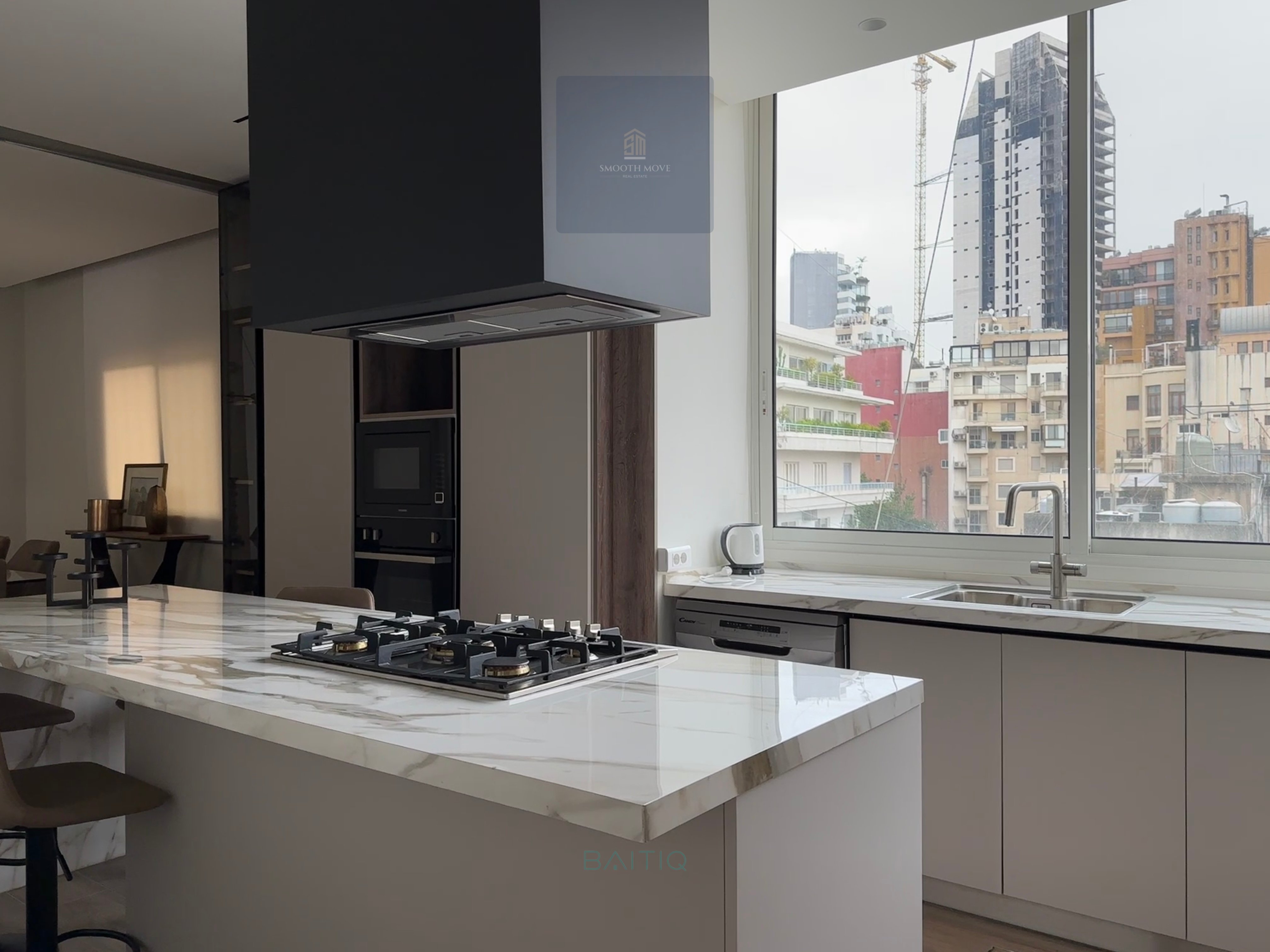 Spectacular Furnished Apartment for Sale in Gemmayze — الصورة 12