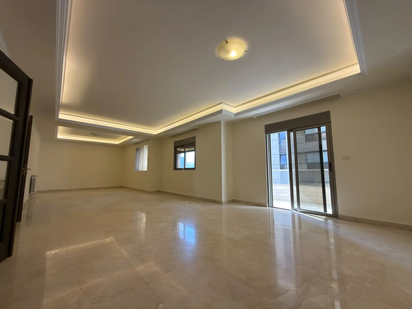 Apartment for Sale in Achrafieh — الصورة 2