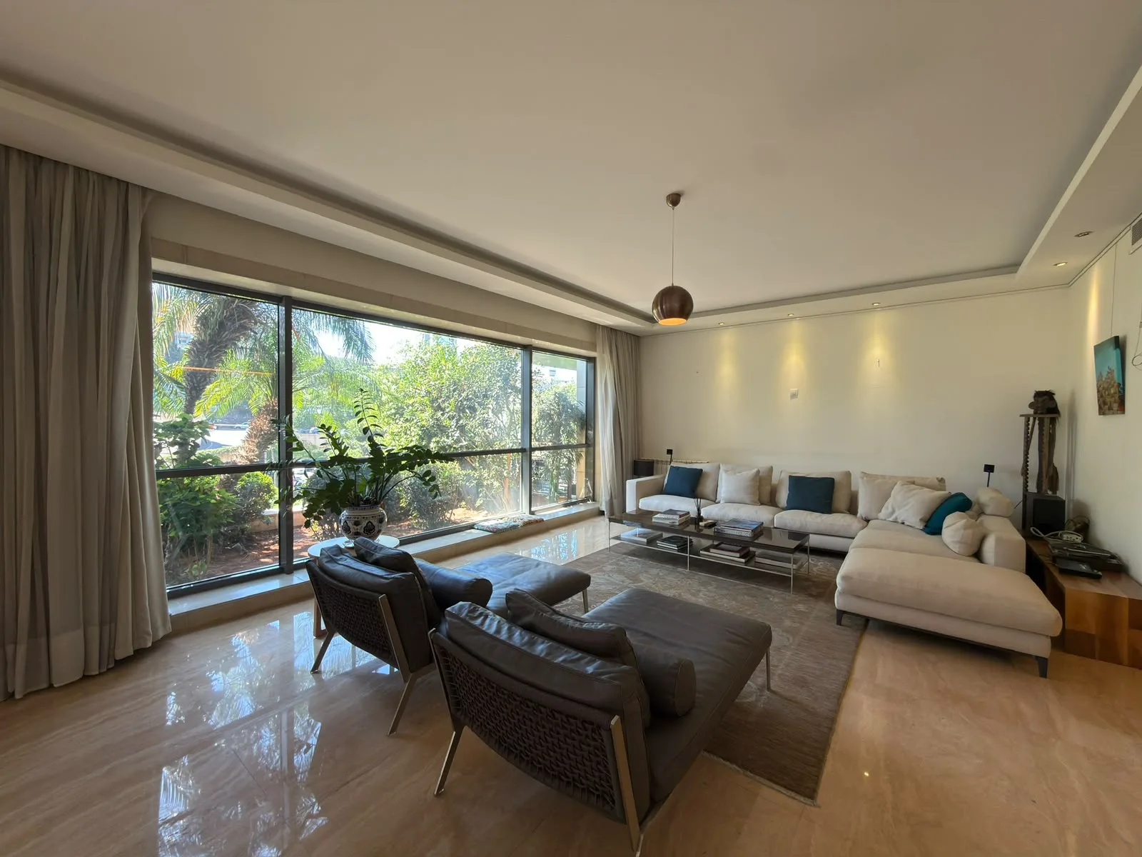 Apartment for Rent in Achrafieh