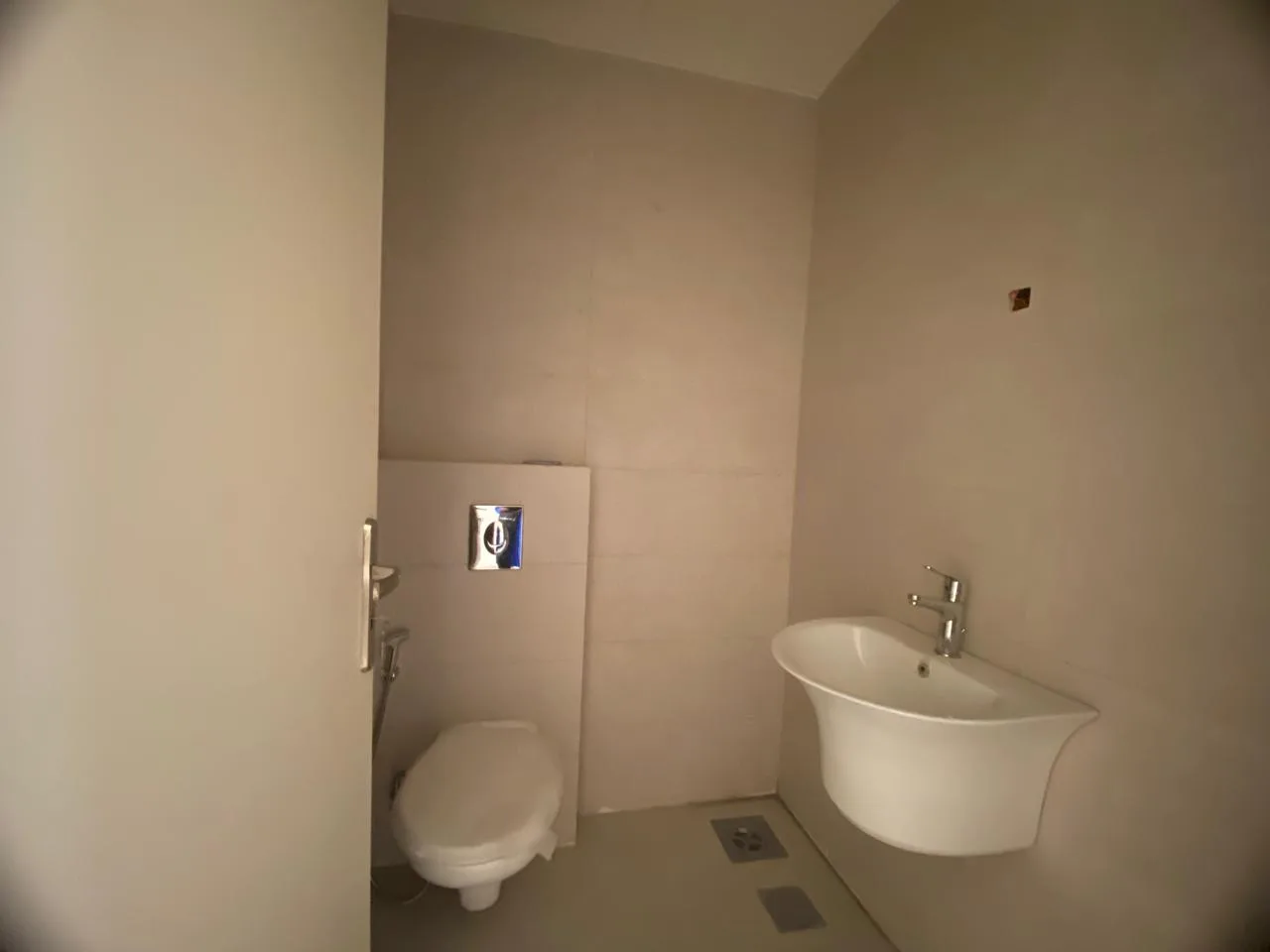 Apartment for sale in Achrafieh, Beirut, Lebanon — الصورة 9