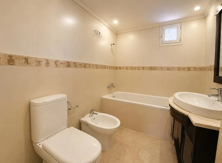 Apartment for Sale in Badaro — الصورة 9
