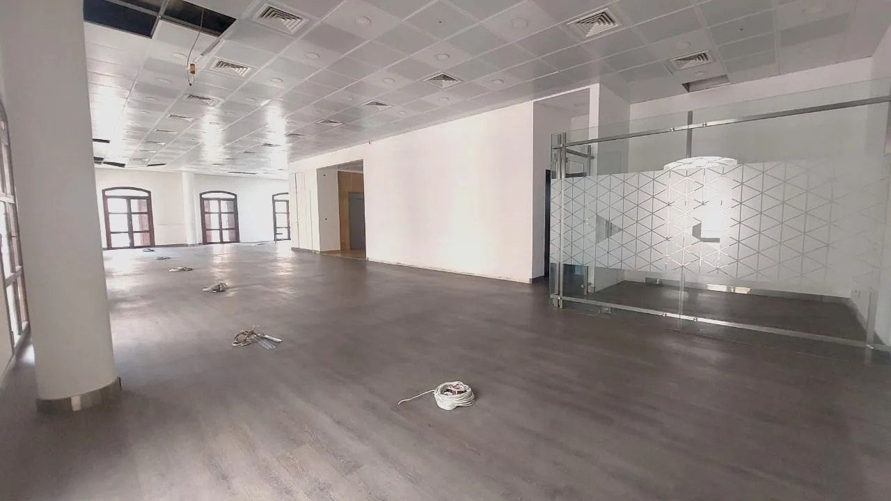 Office for rent in Downtown — الصورة 2