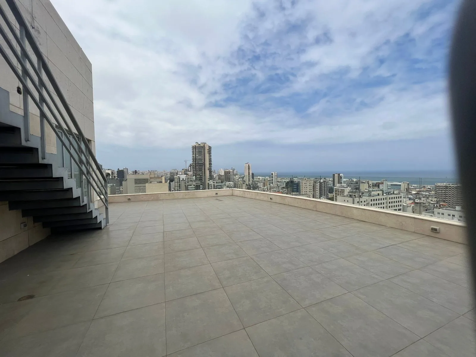 Duplex for Sale in Achrafieh, Beirut, Lebanon — الصورة 3