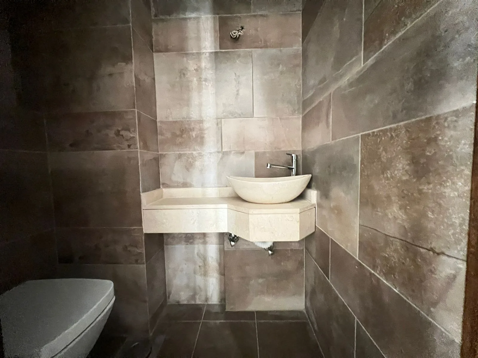 Apartment for Sale in Nasra, Achrafieh, Beirut, Lebanon — الصورة 10