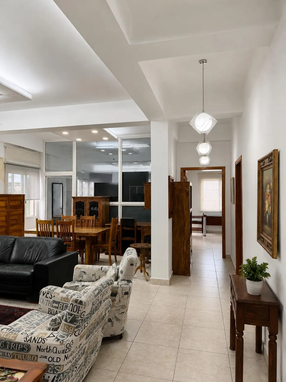 Apartment for Sale in Badaro, Beirut, Lebanon — الصورة 2