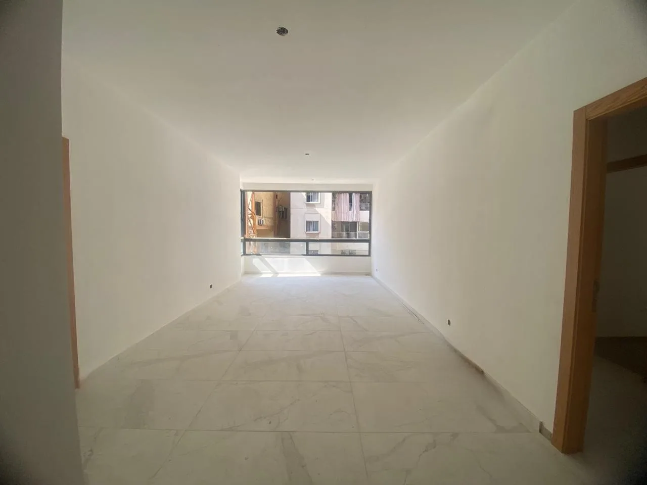 Apartment for Sale in Al Zarif — الصورة 1