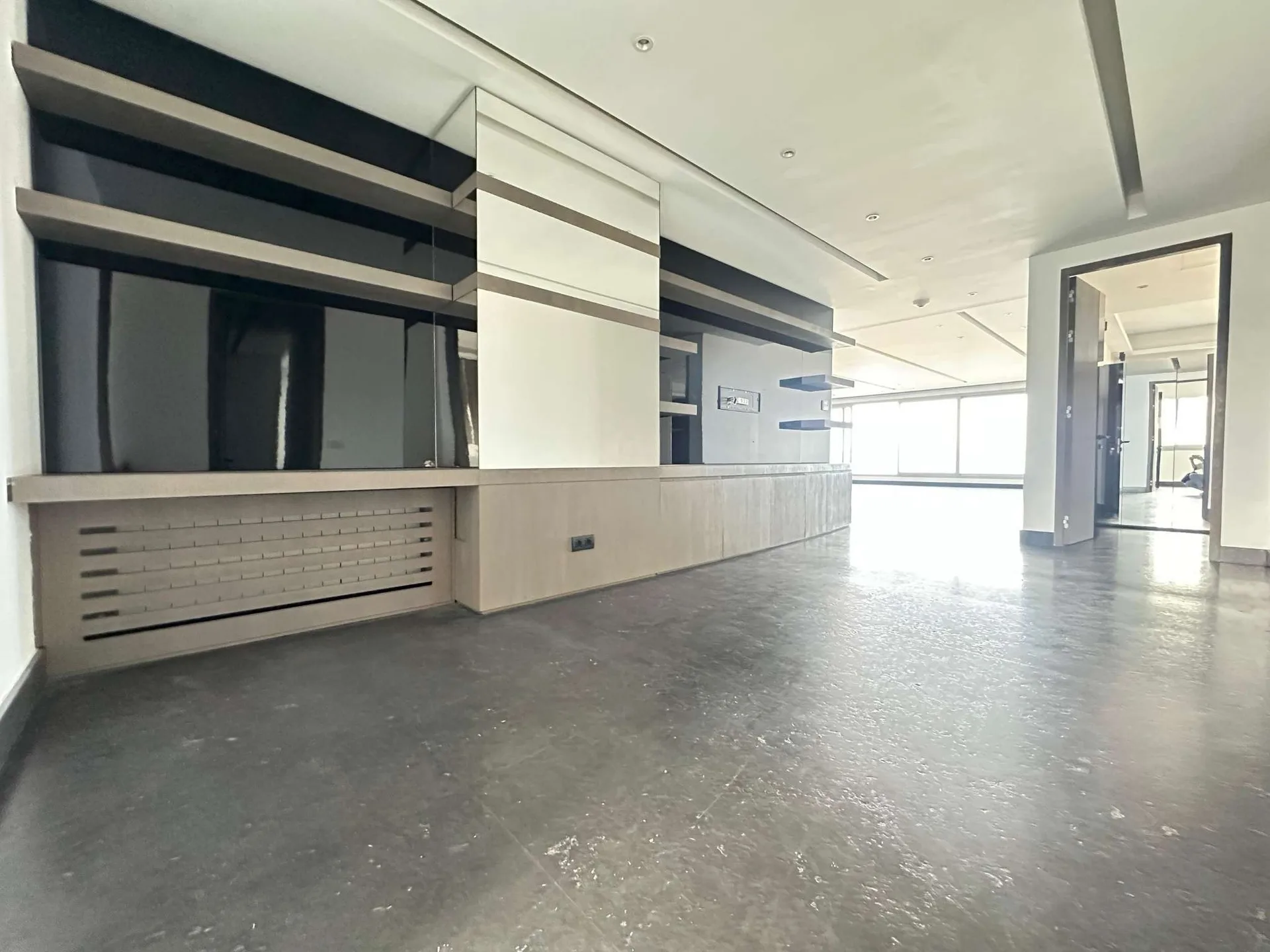 Apartment for sale in Clemenceau, Beirut, Lebanon — الصورة 6