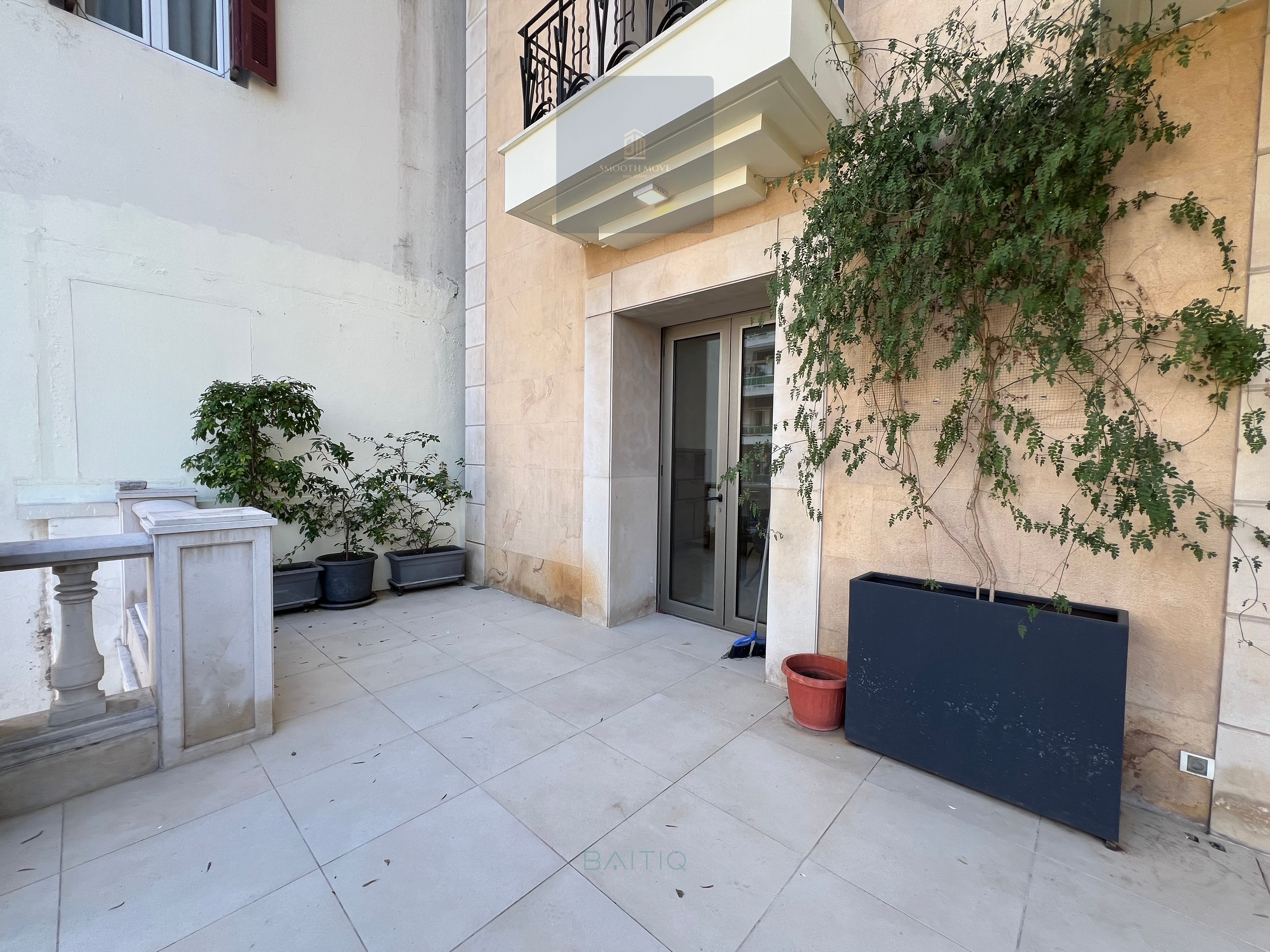 Beautiful Apartment With Outdoor Terrace for Rent or Sale in Gemmayze — الصورة 14