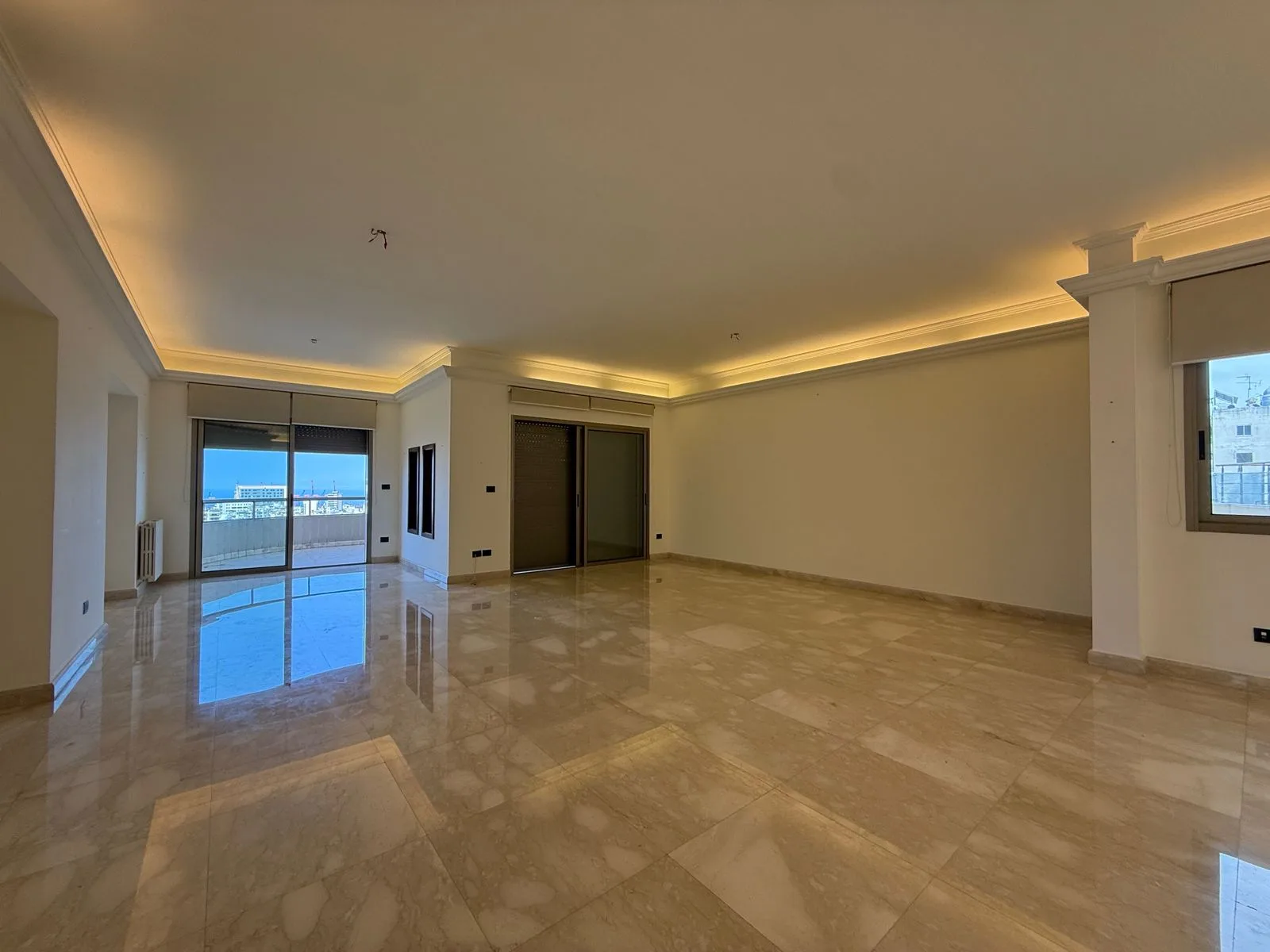 Apartment for Sale in Achrafieh — الصورة 4
