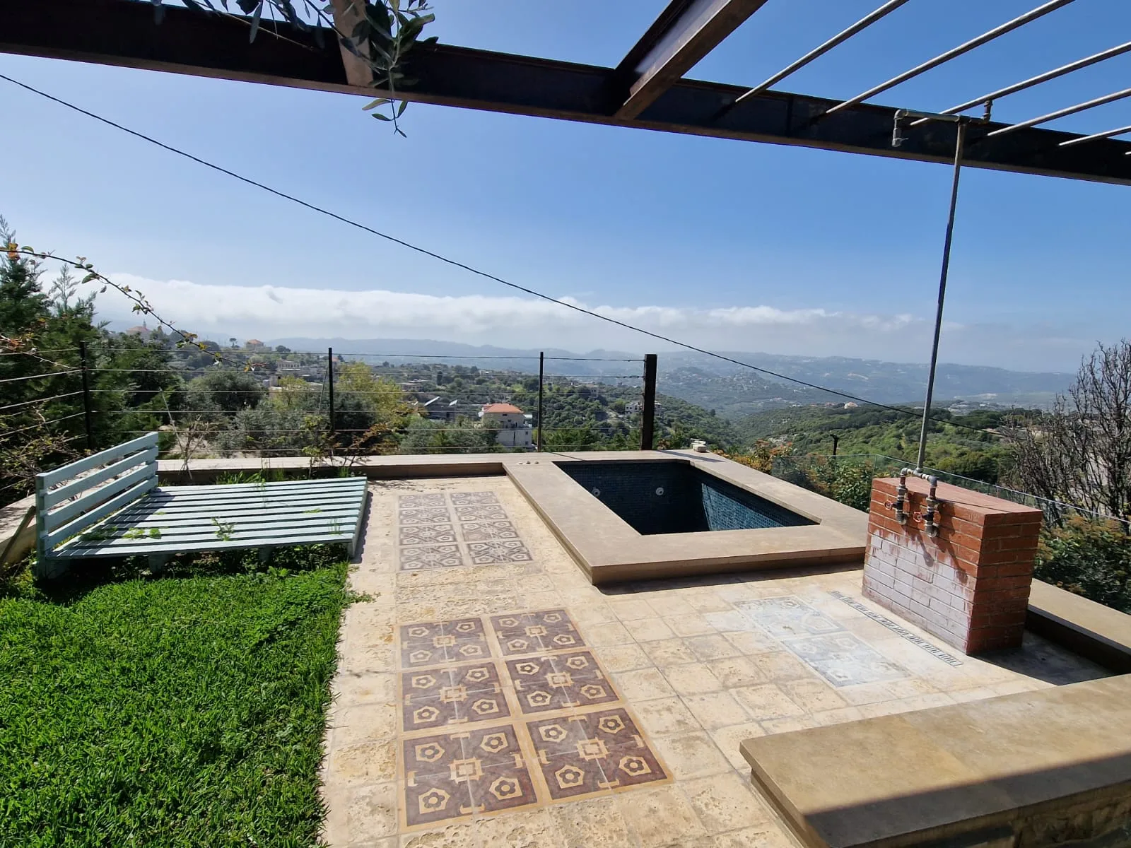 Villa for Sale in Batroun, Lebanon — الصورة 3
