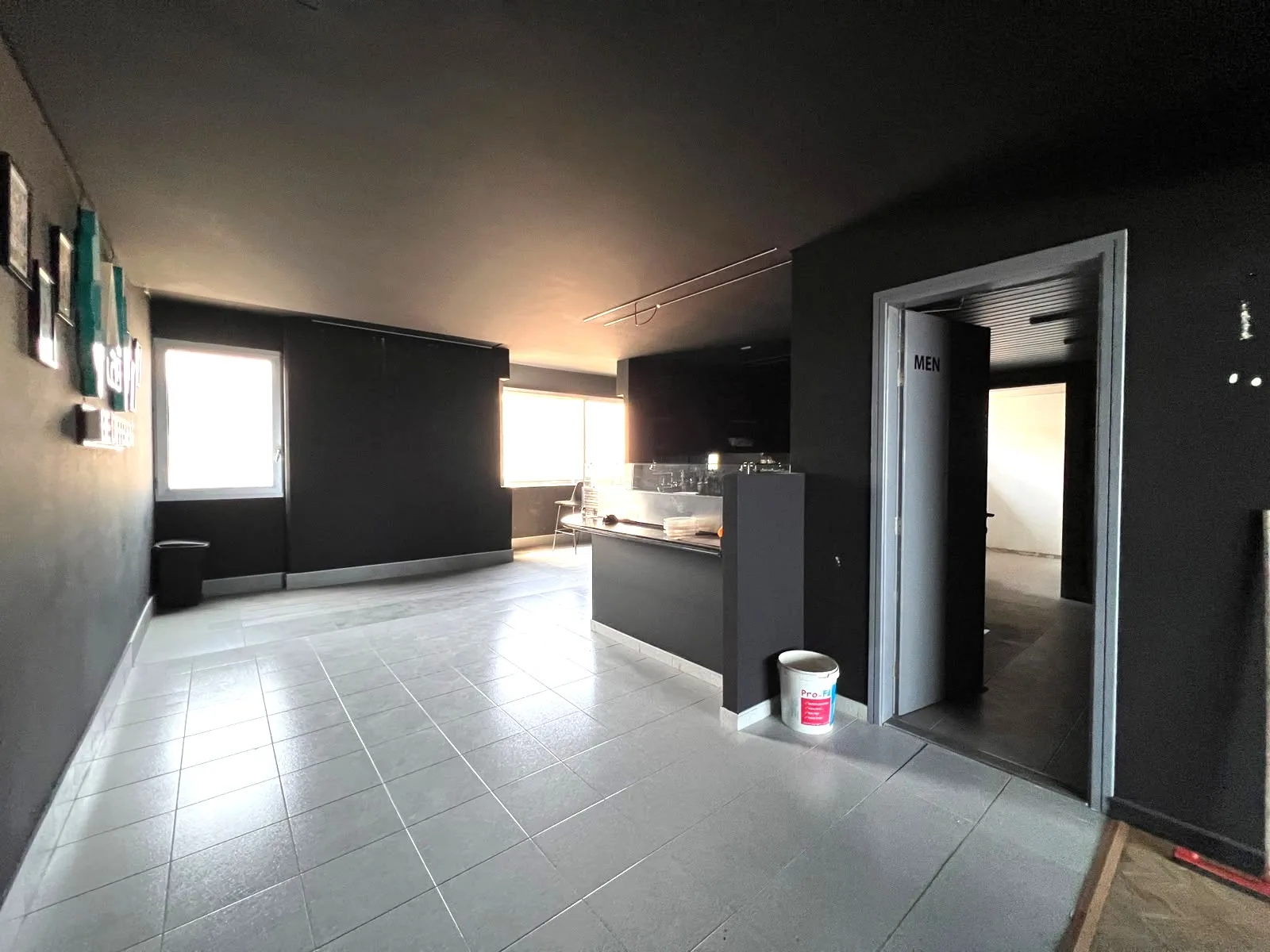 Office for rent in Gemmayzeh — الصورة 5