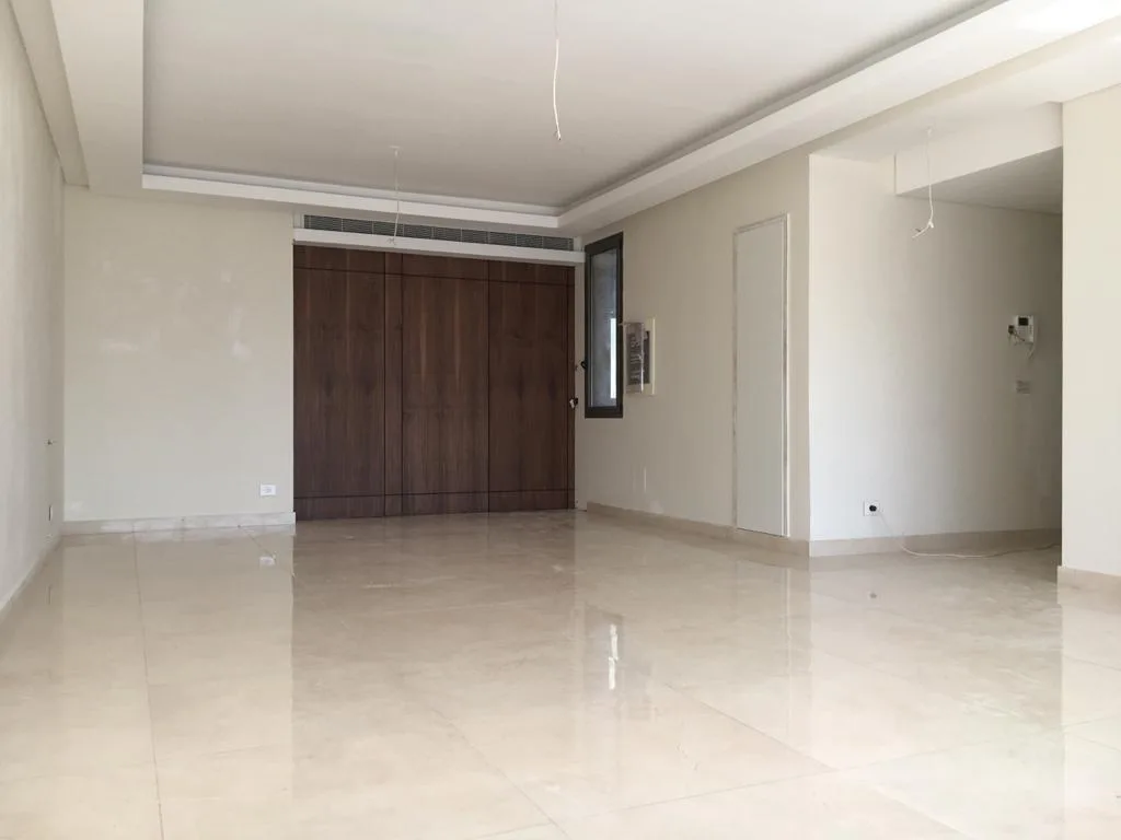 Apartment for Sale in Achrafieh, Beirut, Lebanon — الصورة 6