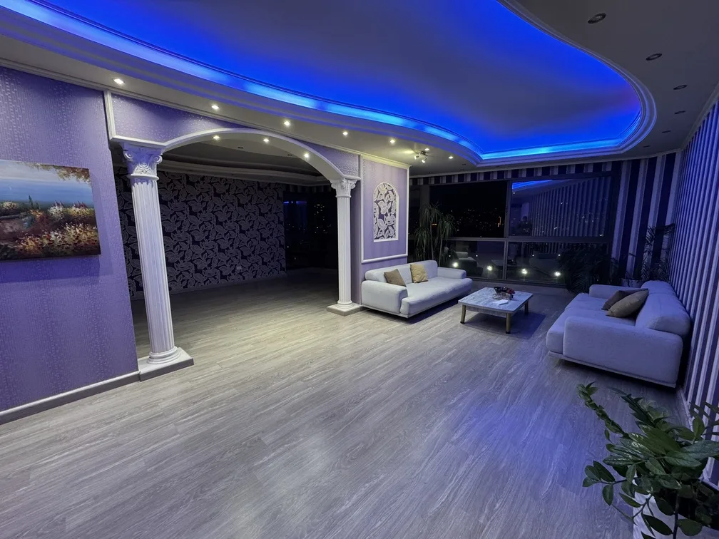Apartment for Sale in Tariq El Jdideh, Beirut, Lebanon — الصورة 1