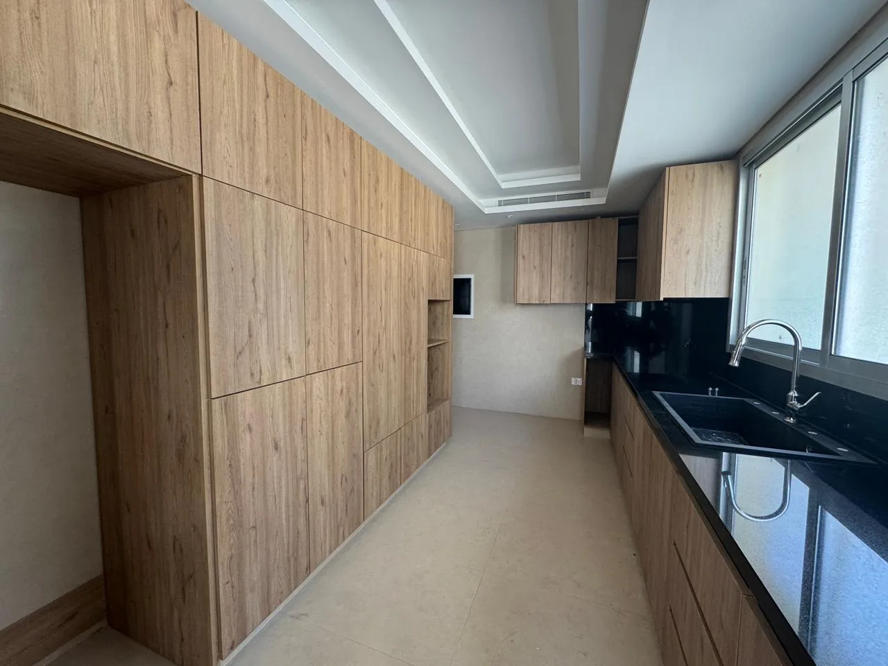Apartment for Sale in Ras Beirut — الصورة 2