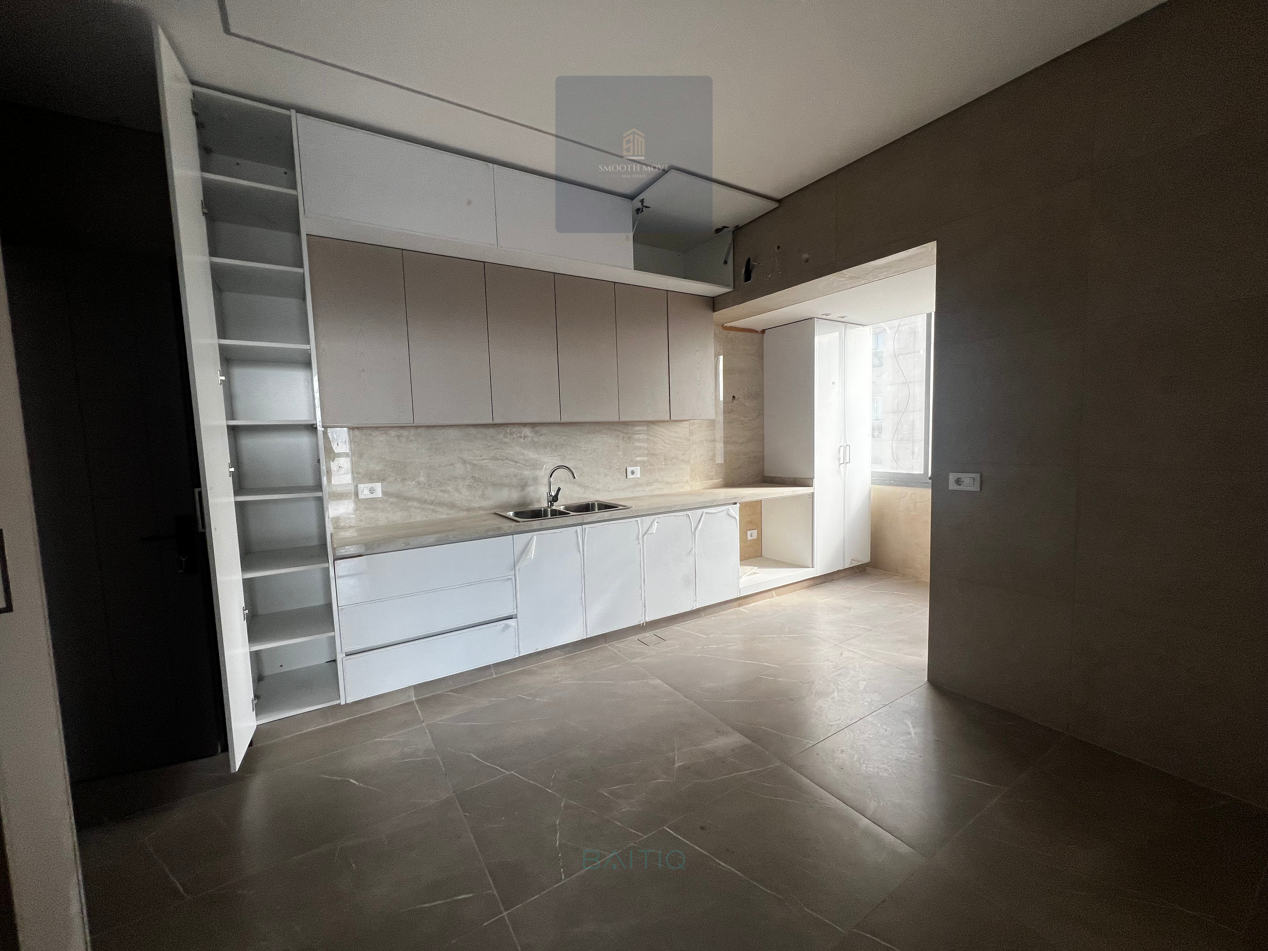 Spacious Apartment for Sale in Jnah — الصورة 11